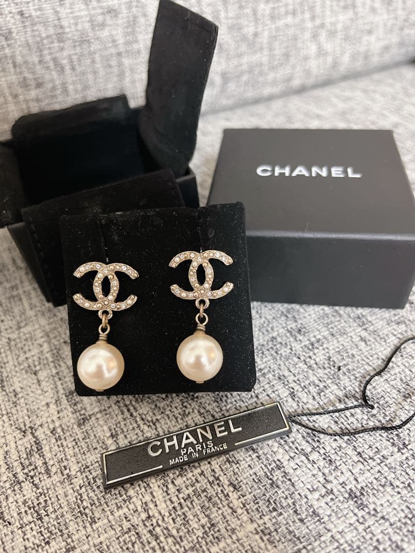 CHANELシャネル ピアス パール ゴールド