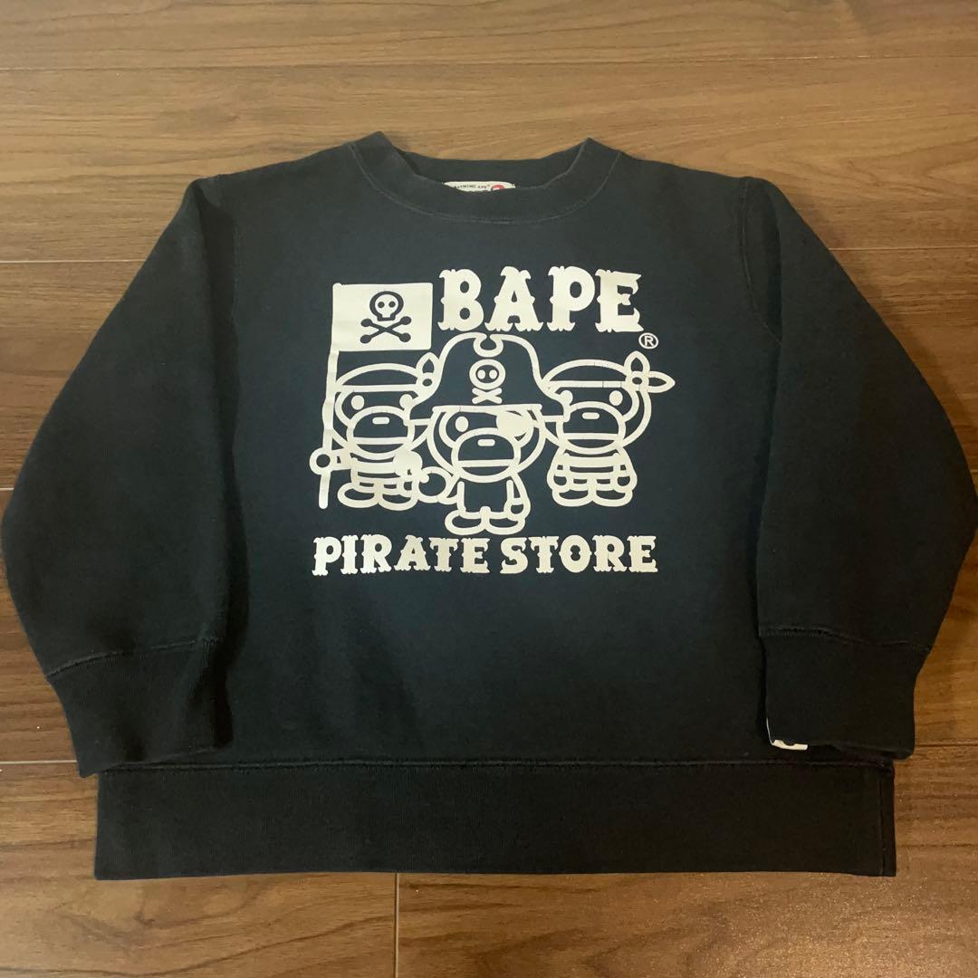 A BATHING APE PIRATE STORE トレーナー 120cm