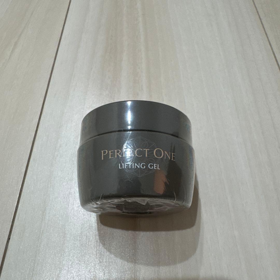 Perfect One リフティングジェル 17g