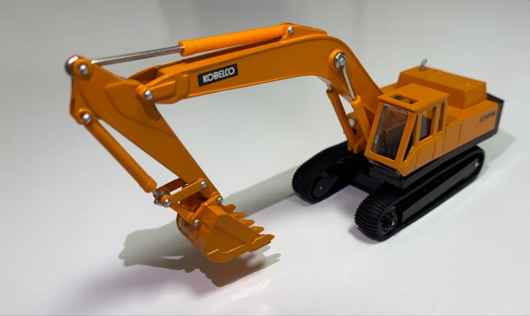 KOBELCO/パワーショベル K909A 1/50/ASHIYA/日本製