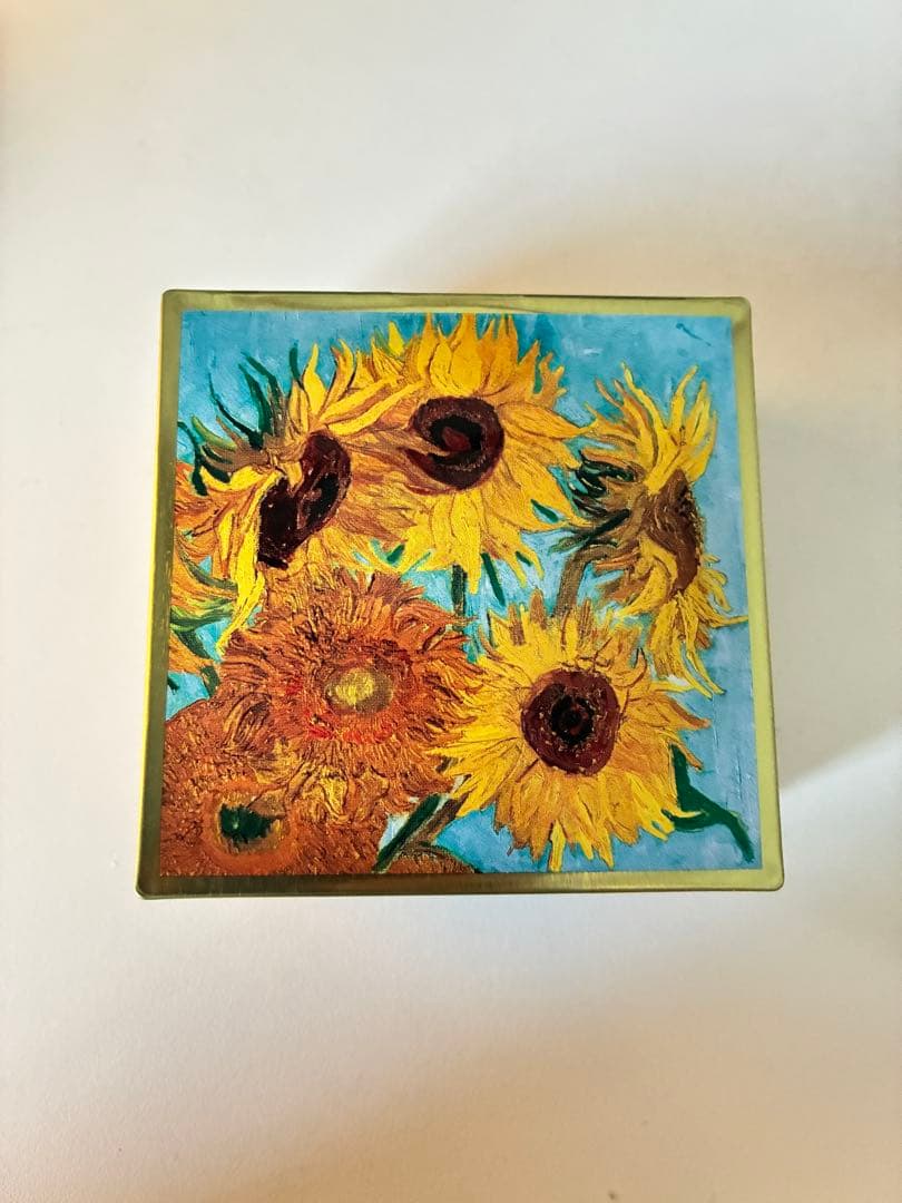 ゴンチャロフ ガルニエB ひまわり 空缶 小物入れ