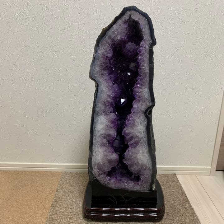 濃い紫が綺麗過ぎる⭐️珍しい1の形をしたアメジスト タワー ドーム 台付