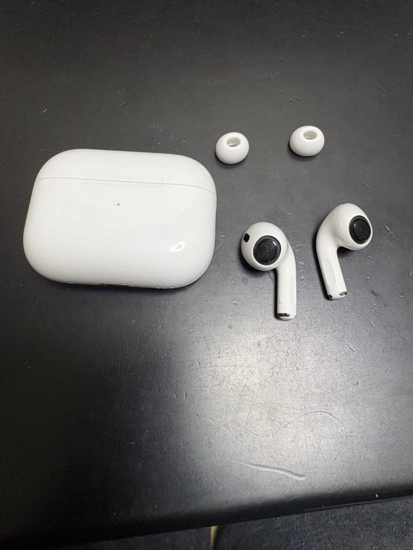 AirPods pro2 本体 ホワイト 充電ケース付き