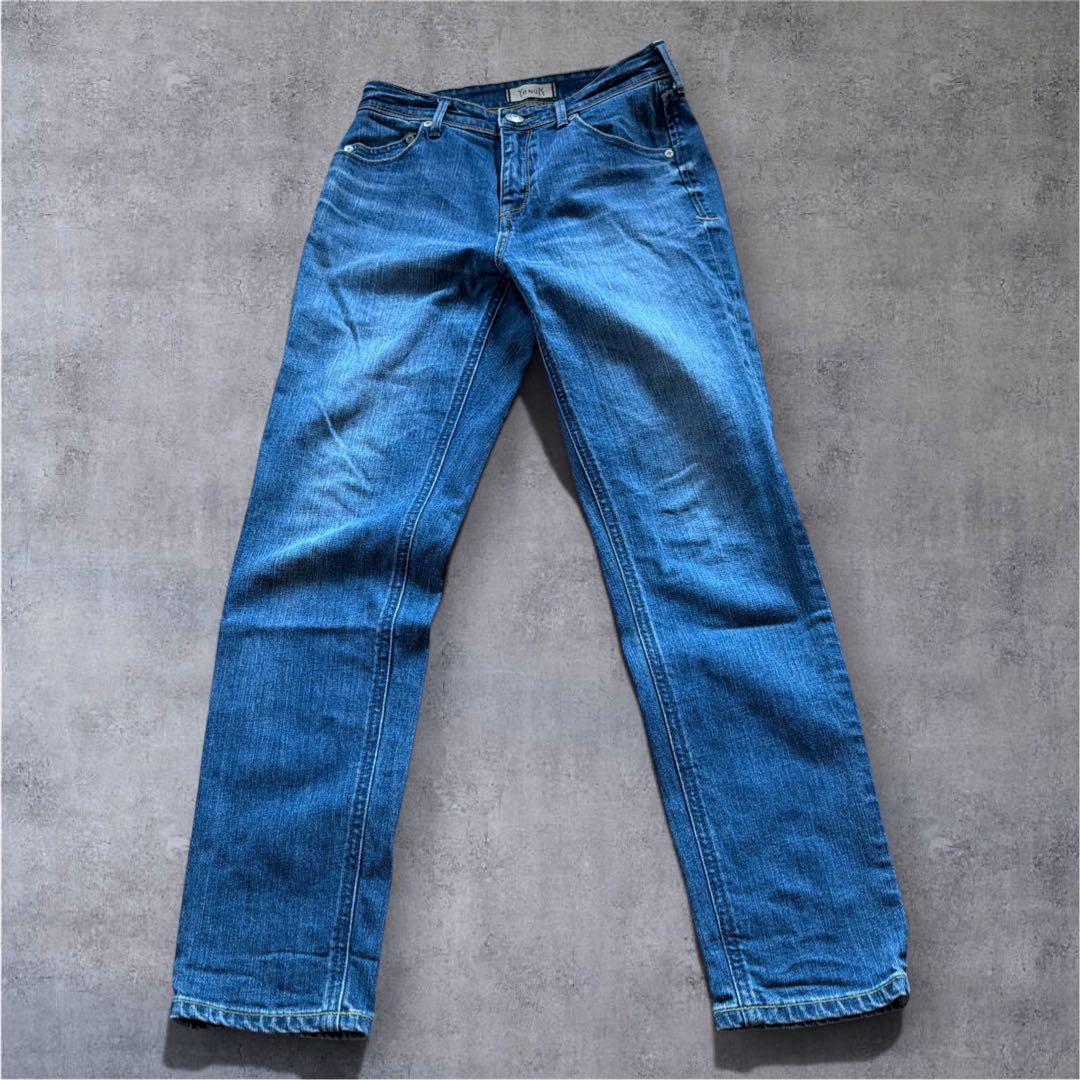 【美品】ヤヌーク RUTH スリムテーパード デニムパンツ 24 HNB ブルー