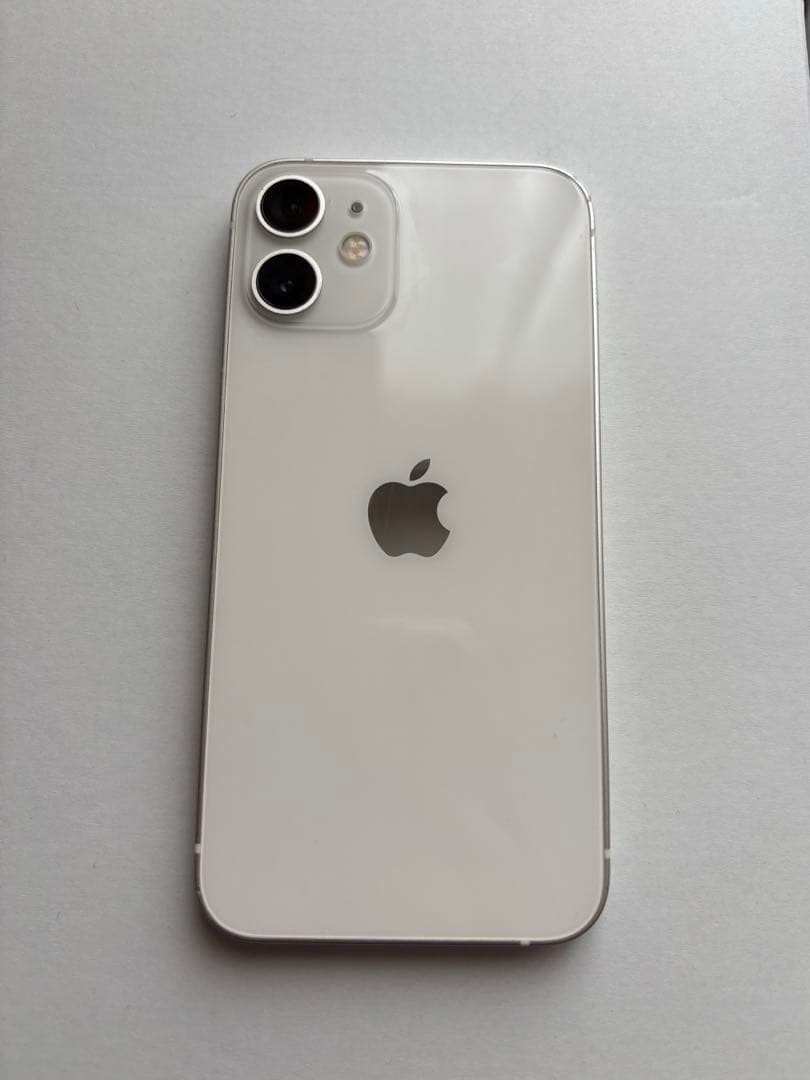 Apple iPhone 12 本体 ホワイト