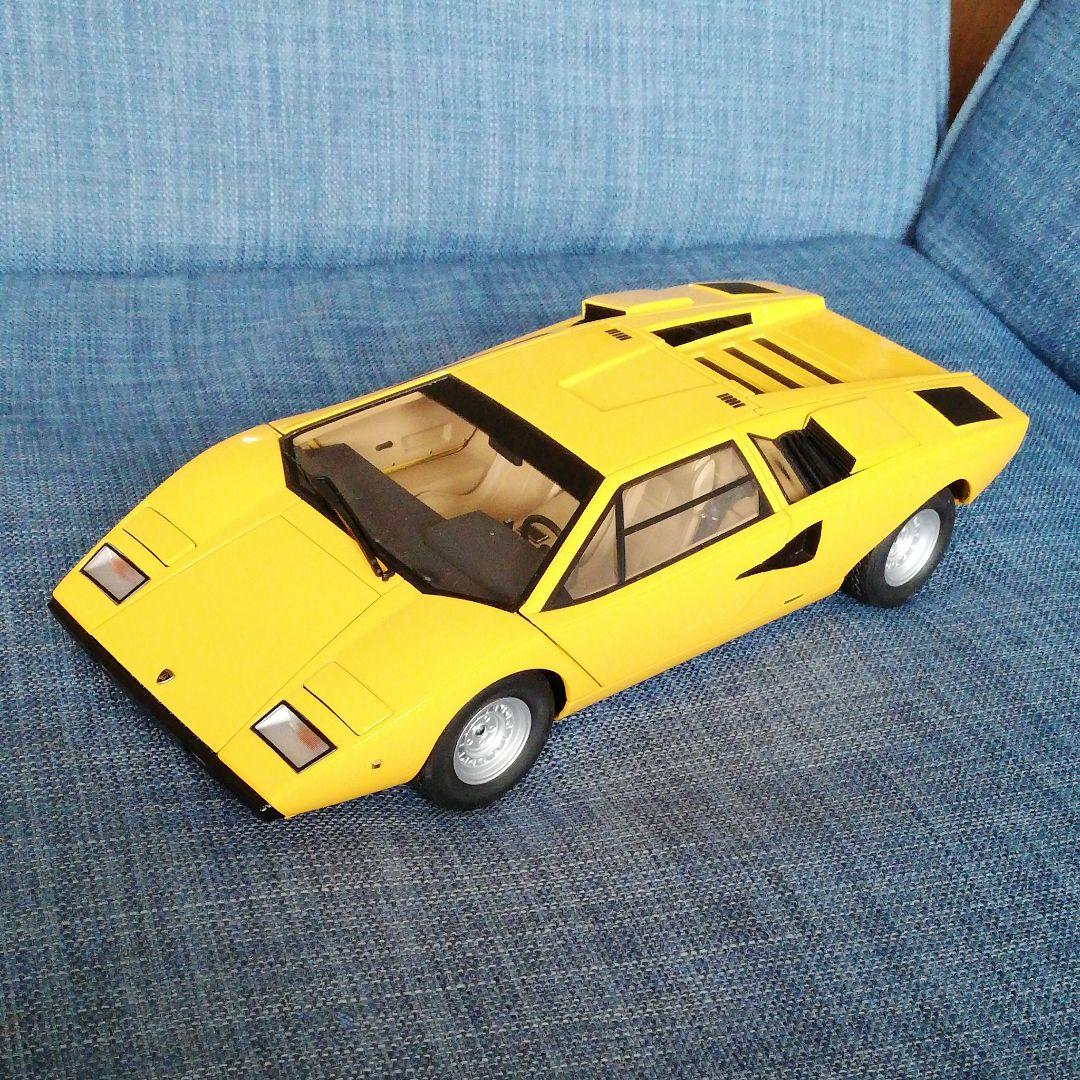 AUTOart 1/18 ランボルギーニ カウンタック LP400