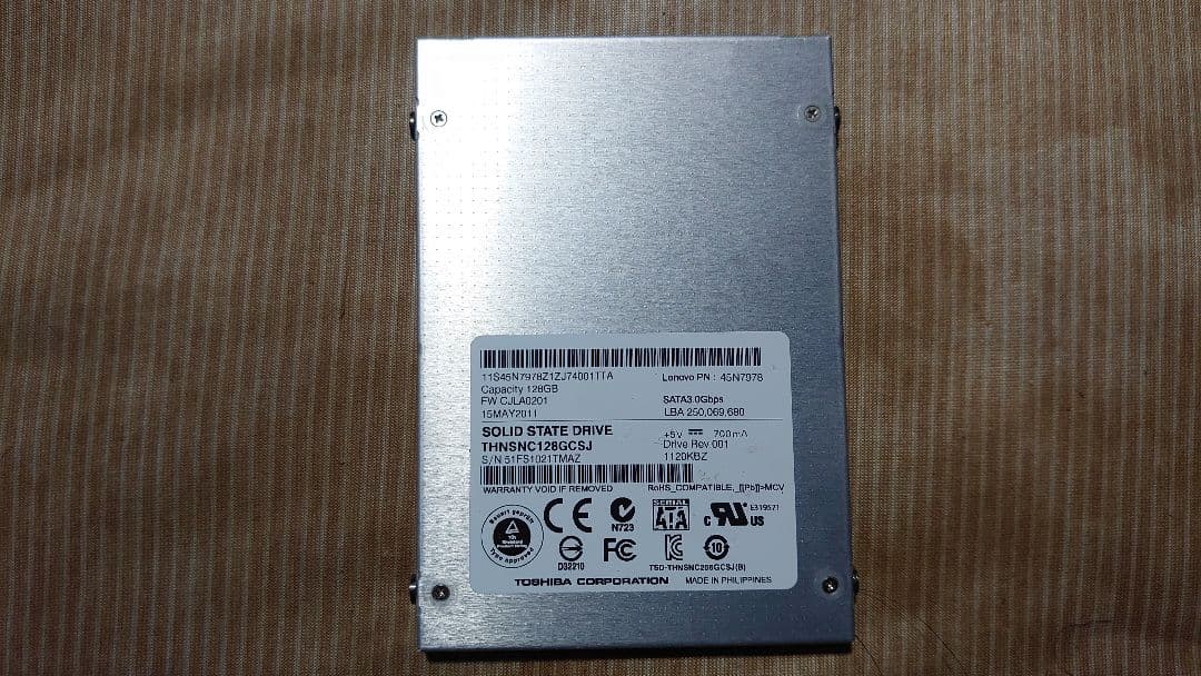 【完全初期化済】2.5インチSSD 128GB THNSNC128GCSJ