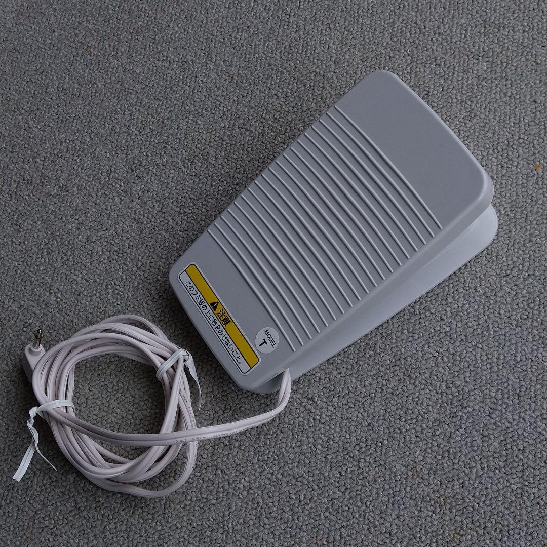 ブラザーミシン　フットコントローラー　MODEL　T　FC322