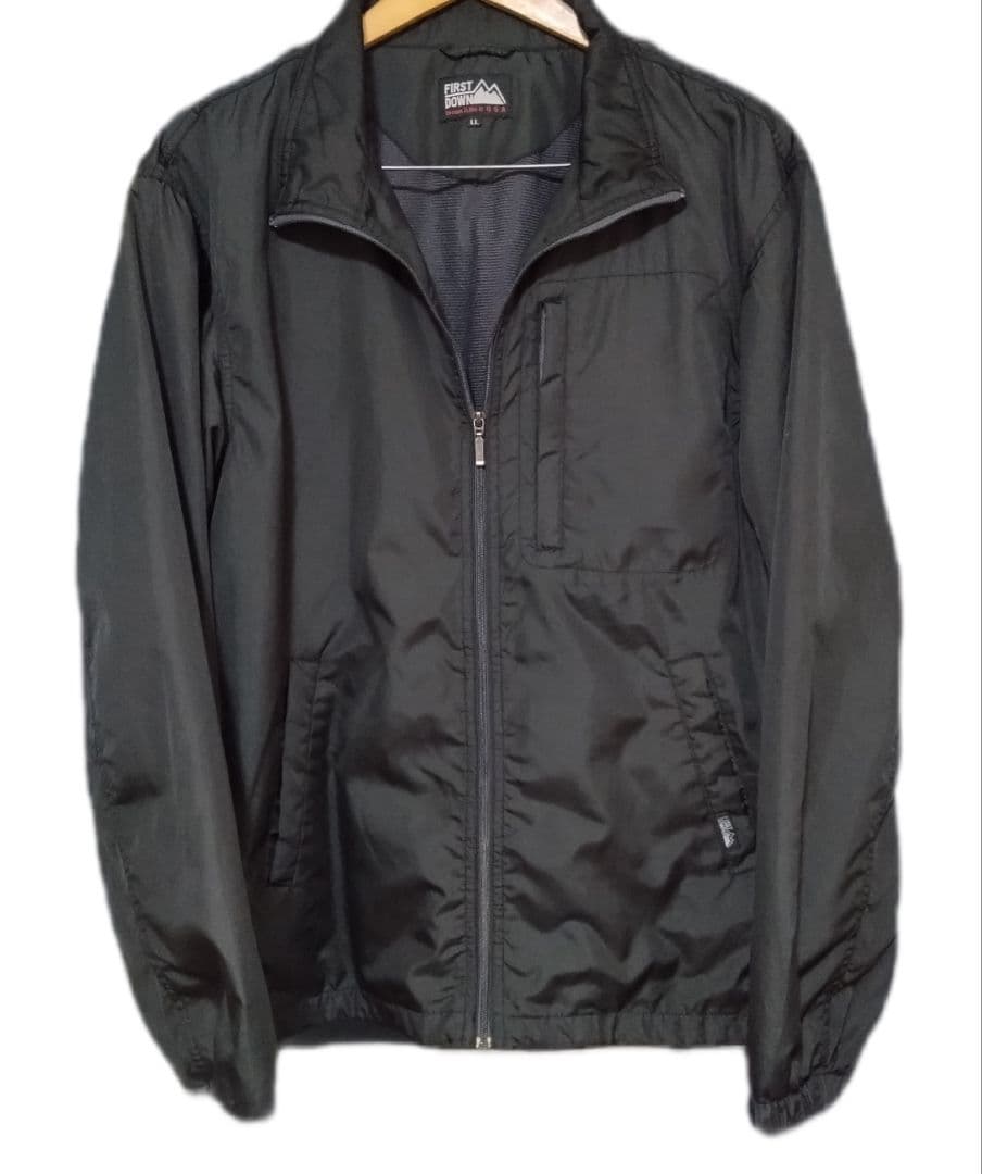 FIRST DOWN 黒 ナイロンジャケット LL 【おまとめ割引対象】