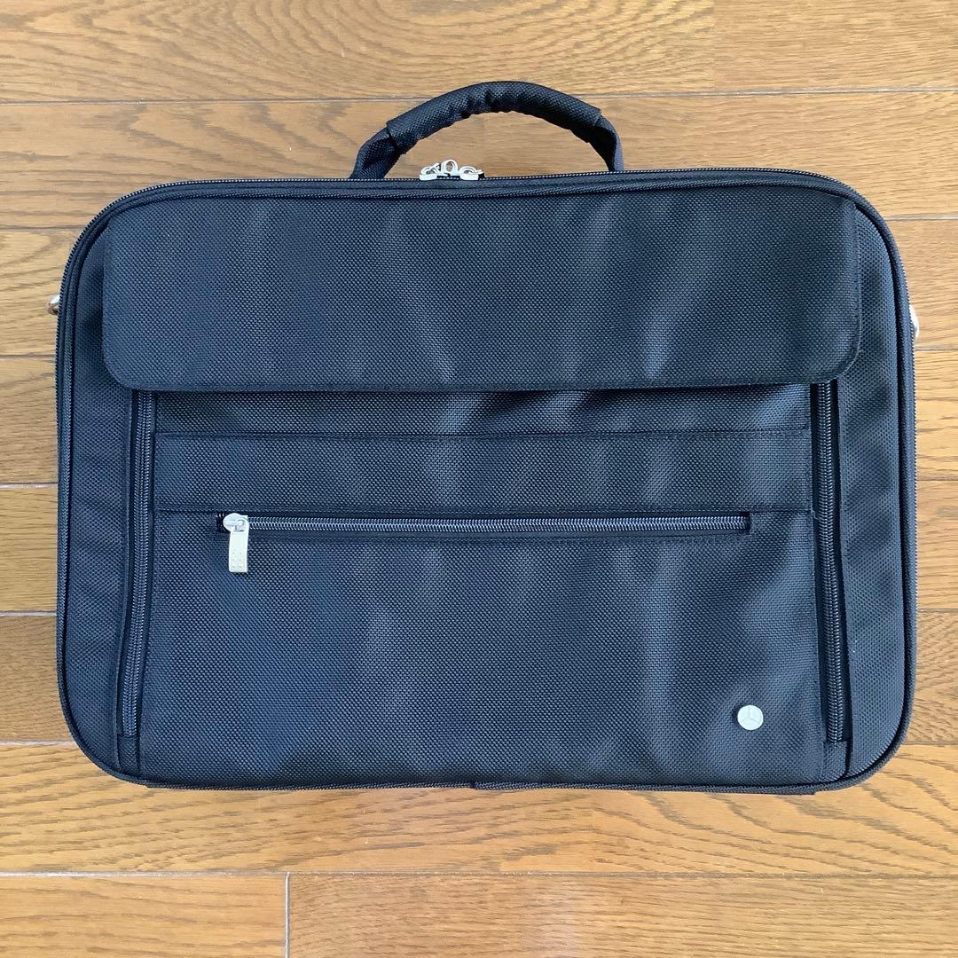 メルセデスベンツコレクション　ビジネスバック