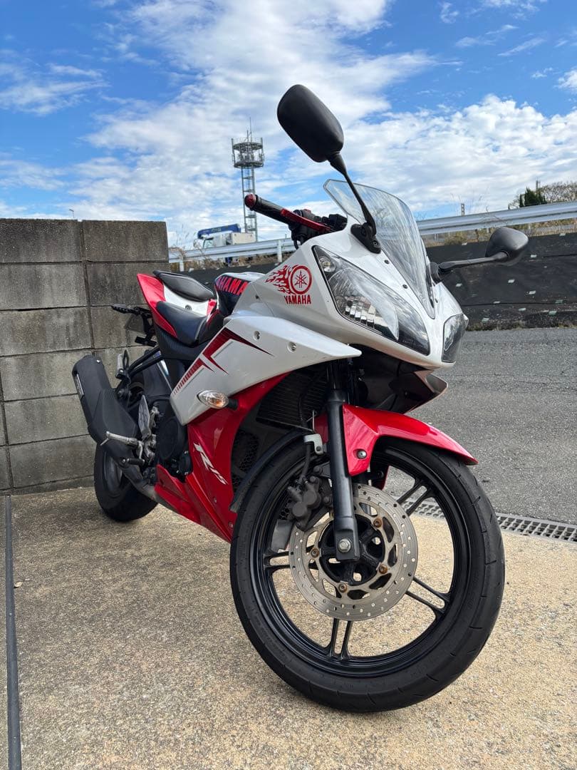 YAMAHA YZF-R15