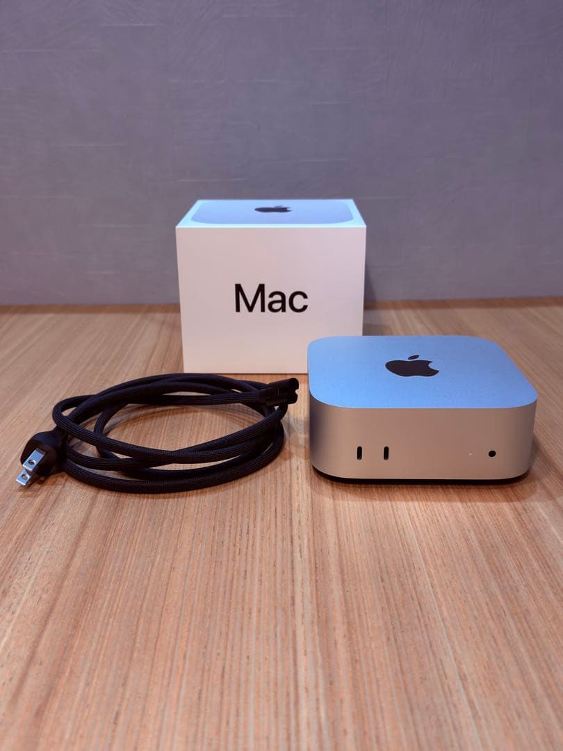 【美品】Mac mini M4 (16GB RAM / 256GB SSD)