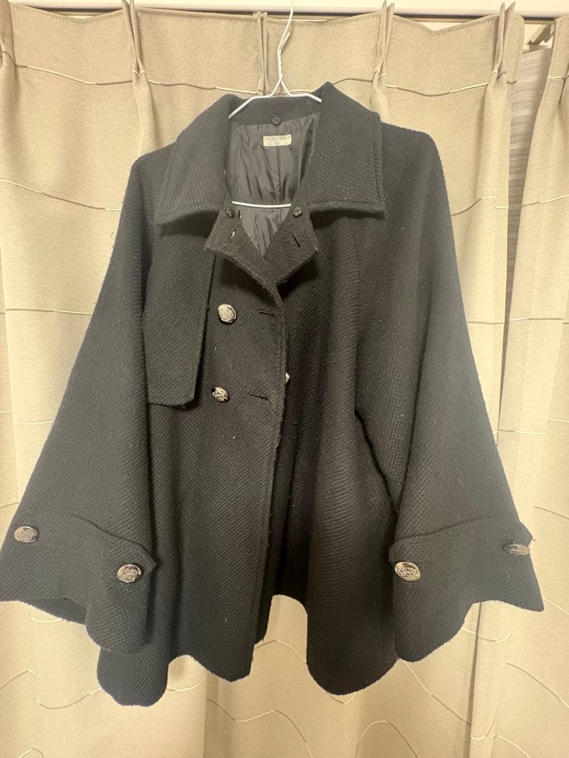 ブラックポンチョ・ケープコート