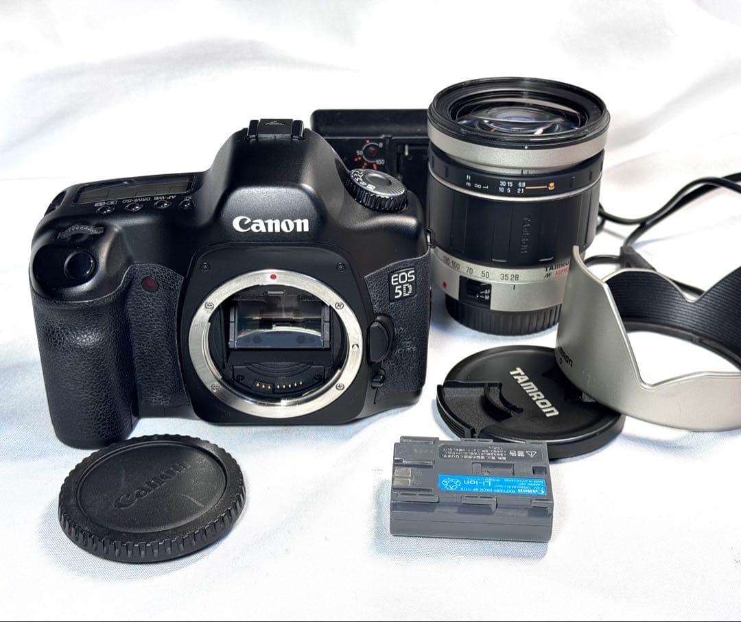Canon EOS 5D 初代 後期型 美品 付属品多数 28-200 レンズ付
