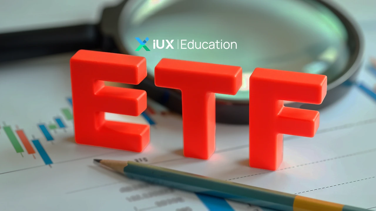 ETF Là Gì? Nó Khác Gì So Với Cổ Phiếu và Quỹ Tương Hỗ?
