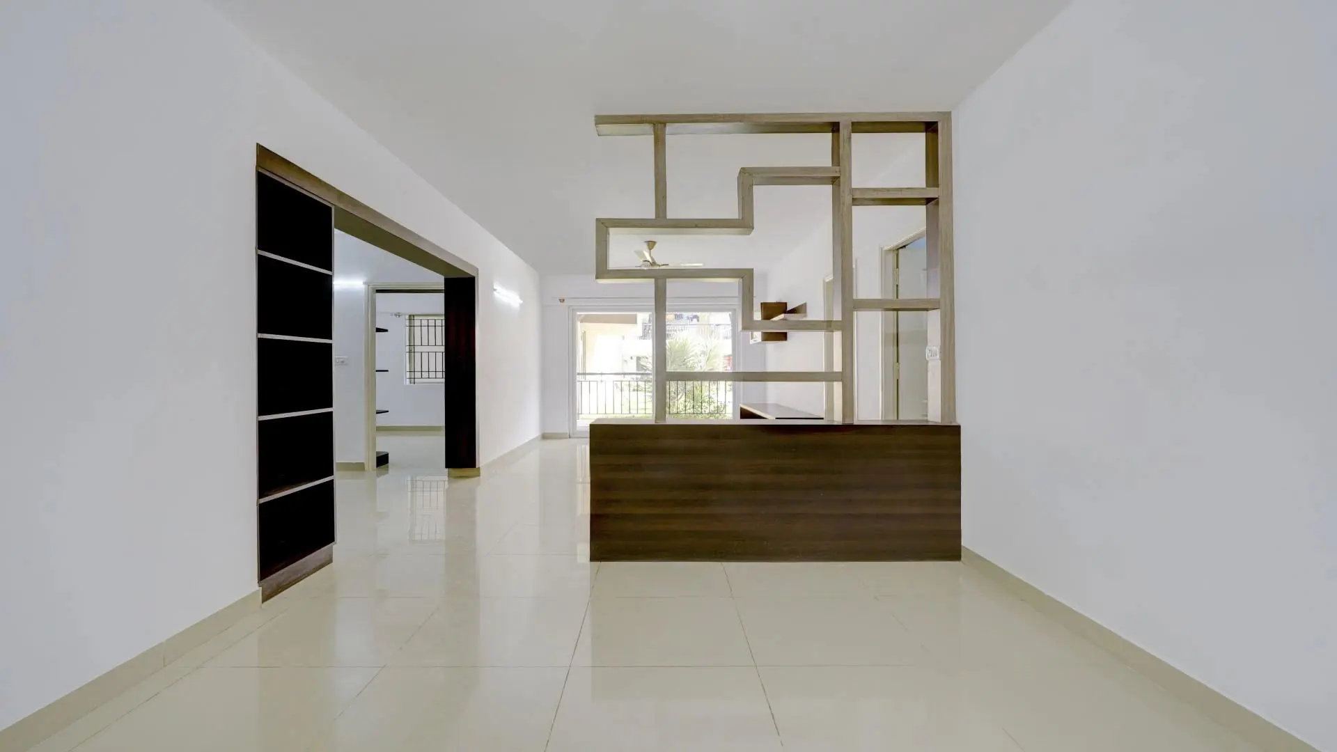 hall_front1.webp
