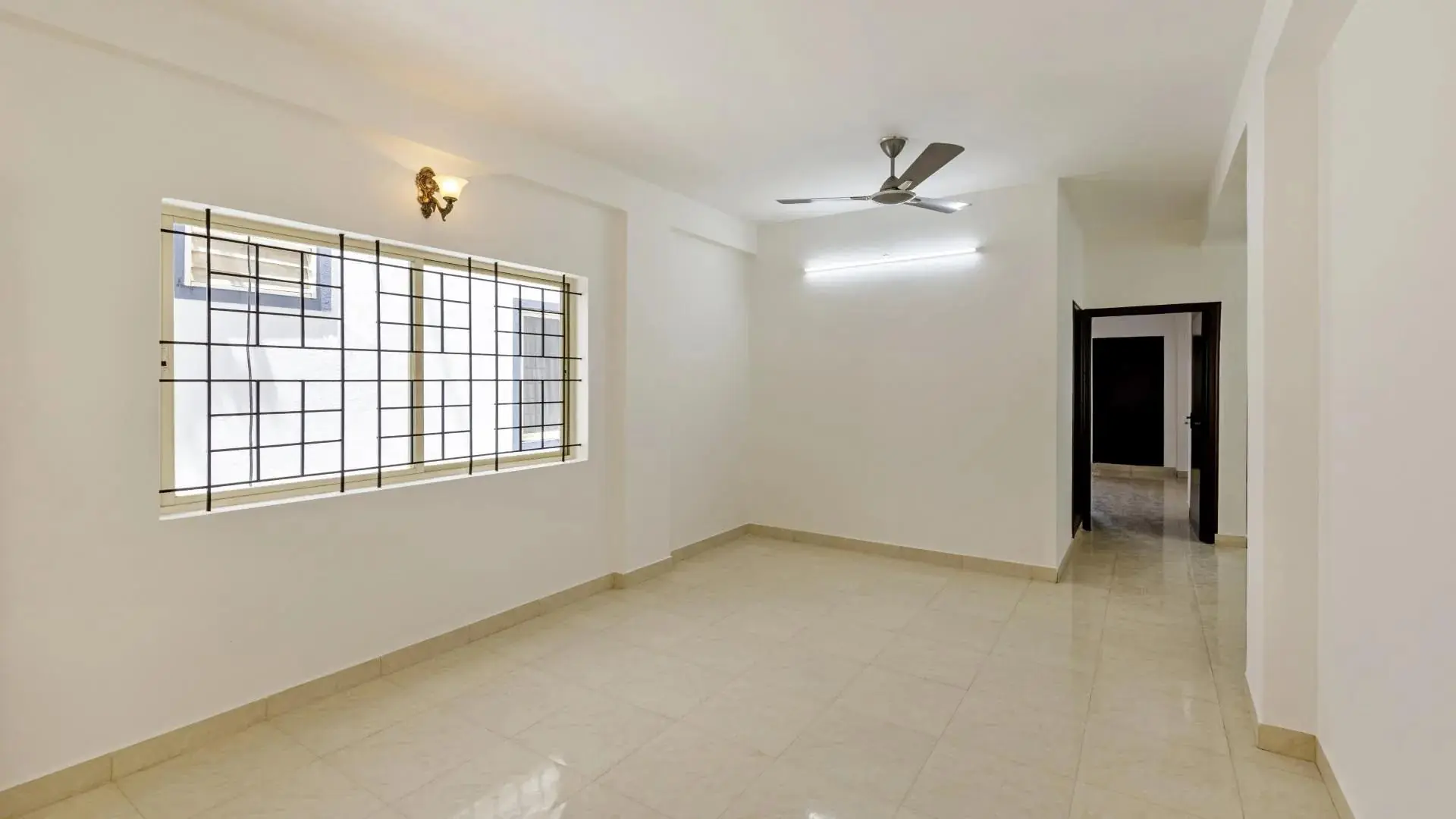 Hall-3.jpg