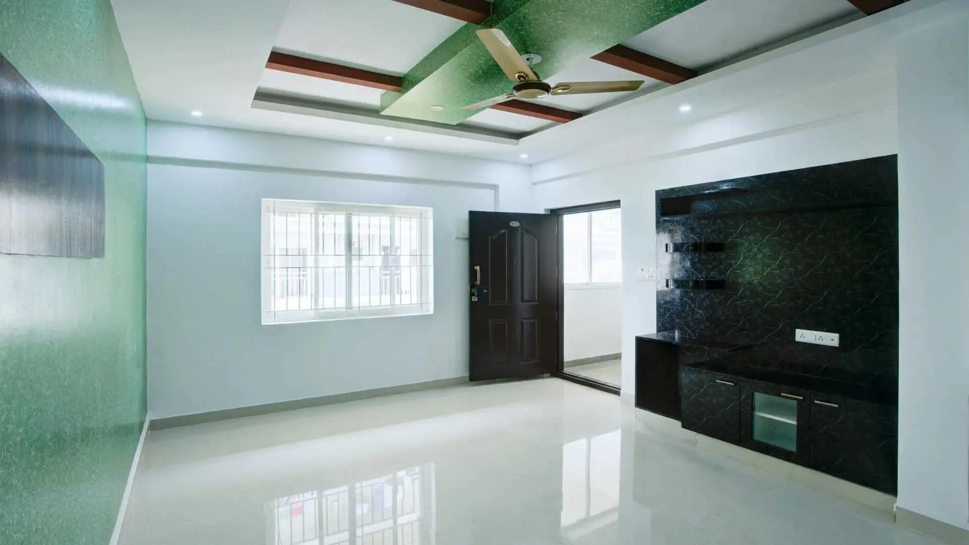 HALL-3.jpg