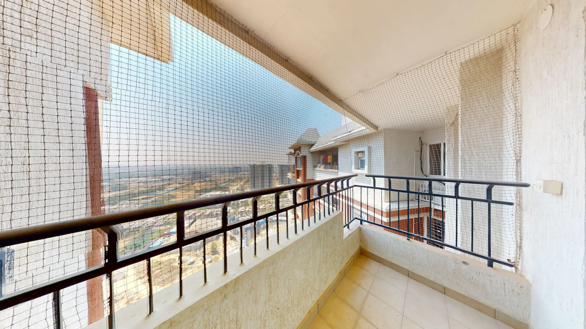 Tower-2-2BHK-Prestige-Lakeside-Habitat-03192025_163917.jpg