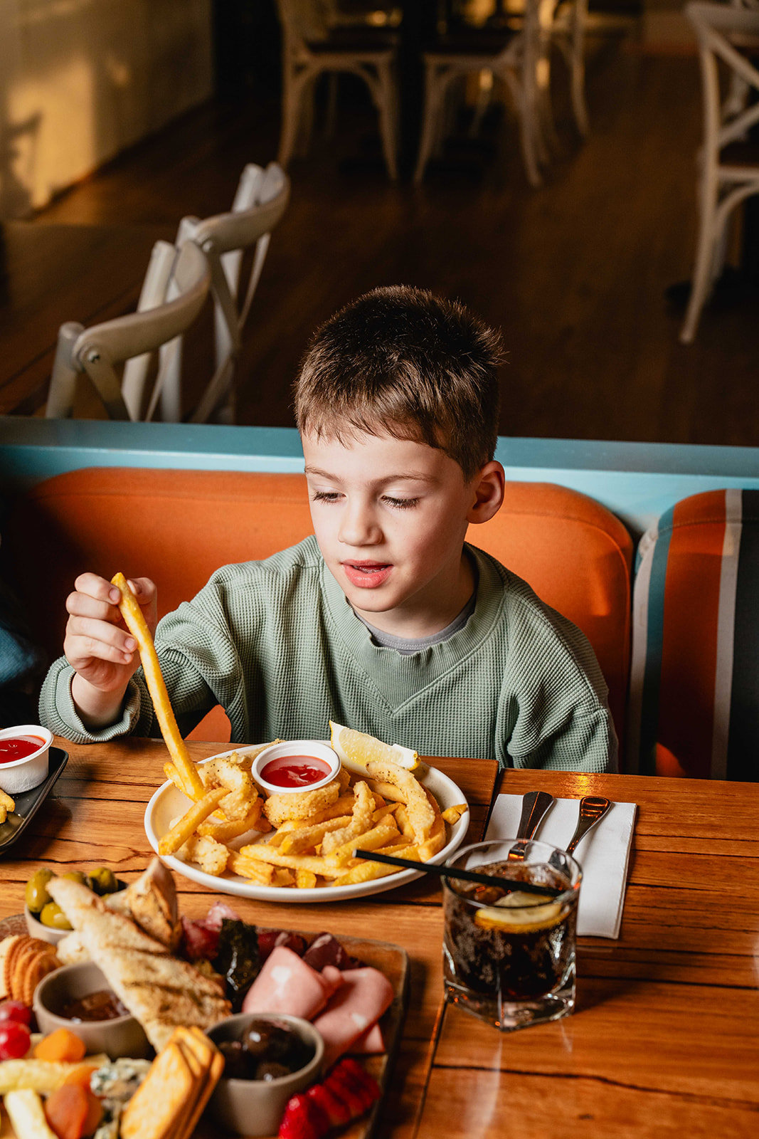 Dining at Beachcomber