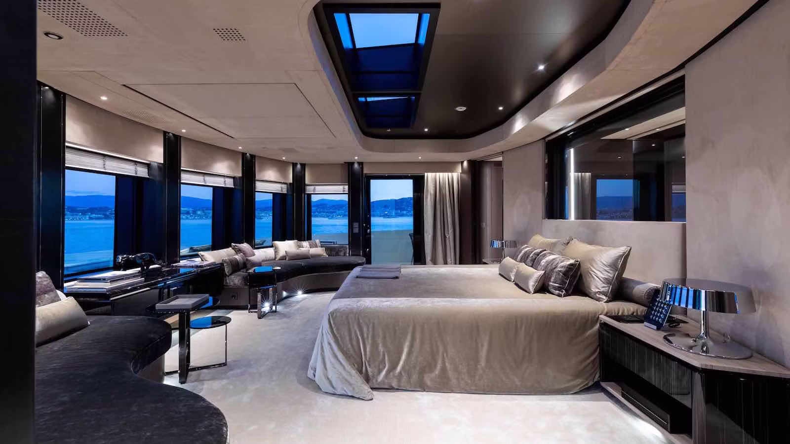 5feba72dd8193-yacht-solo-superyacht-iyc-ownercabin