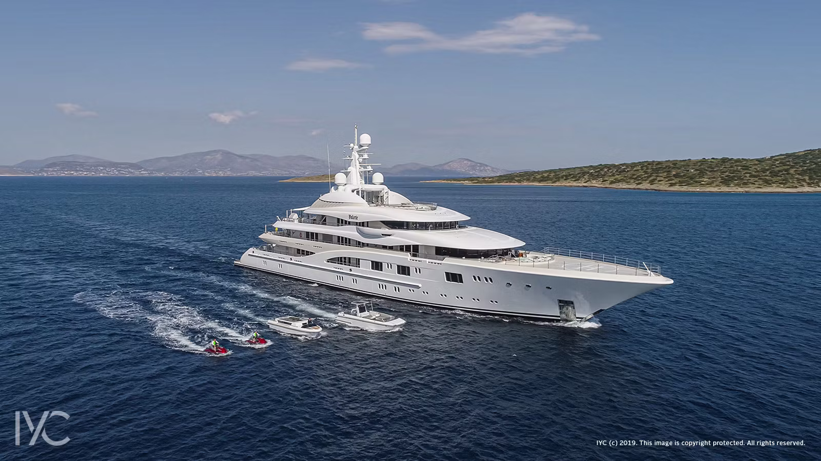 Yachts 60m+