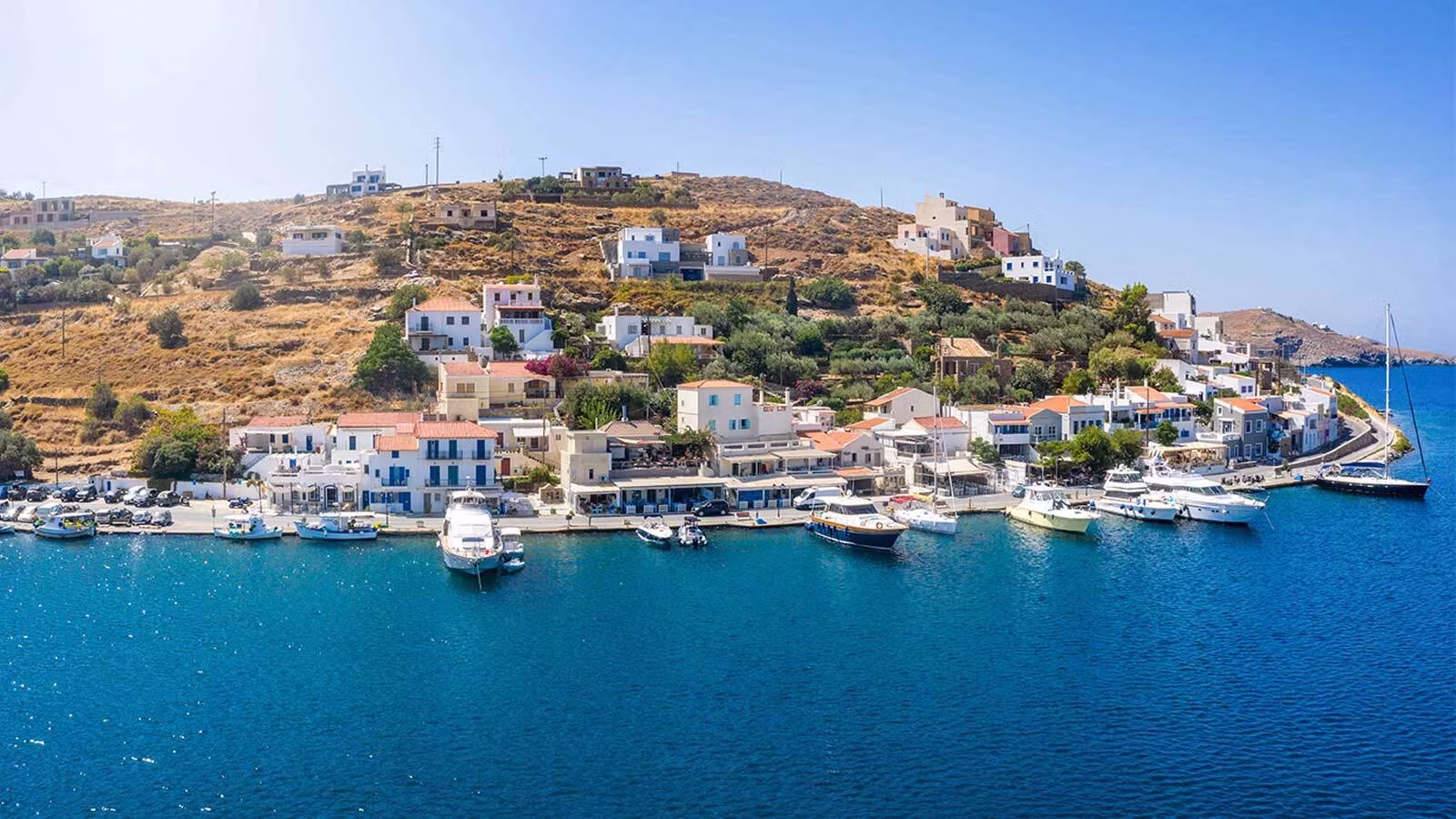 Yachts for Charter Kea