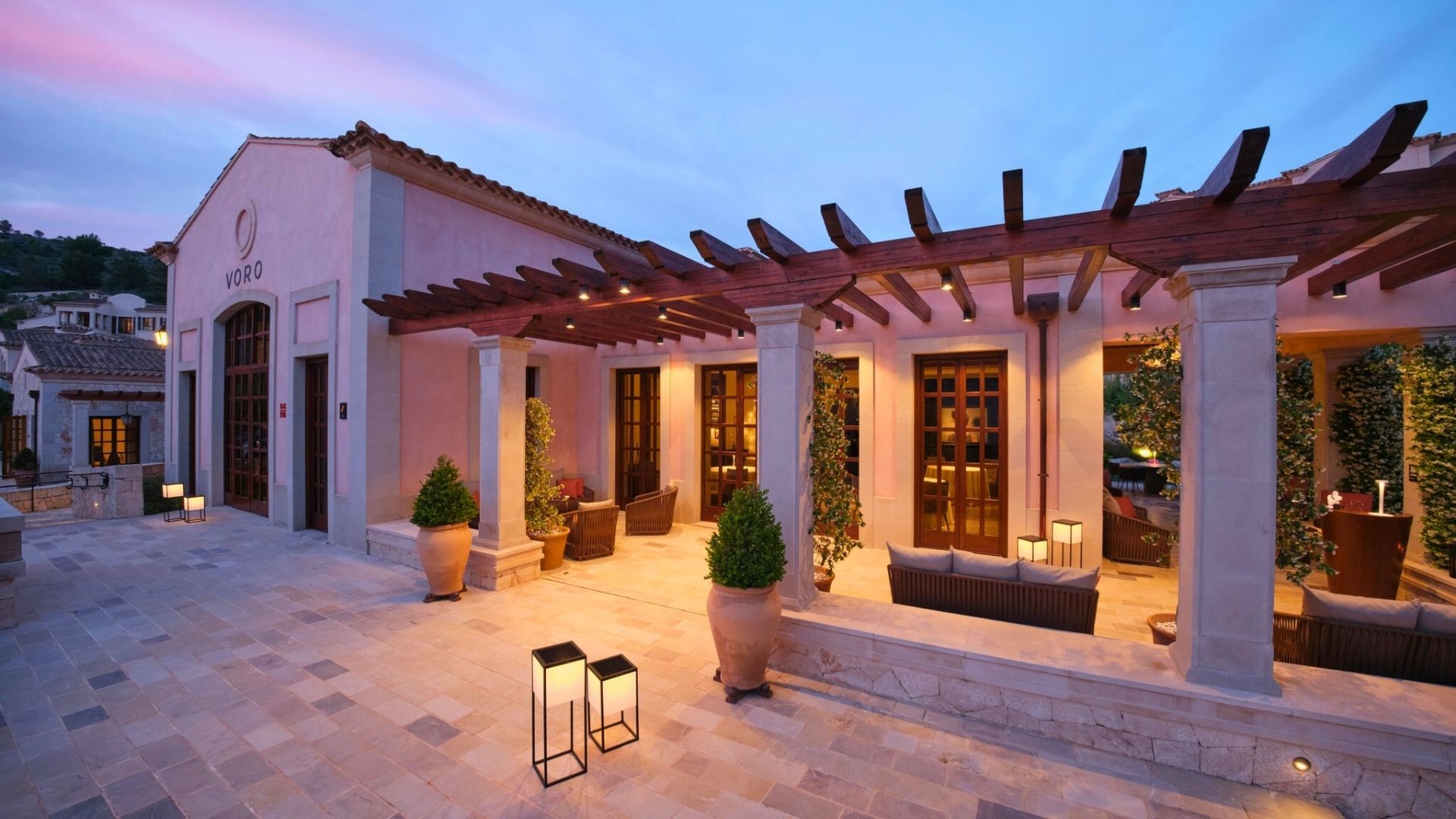 the facade of voro michelin star restaurant in mallorca during sunset