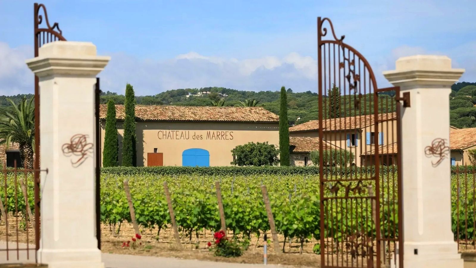the entrance to the chateau des marres