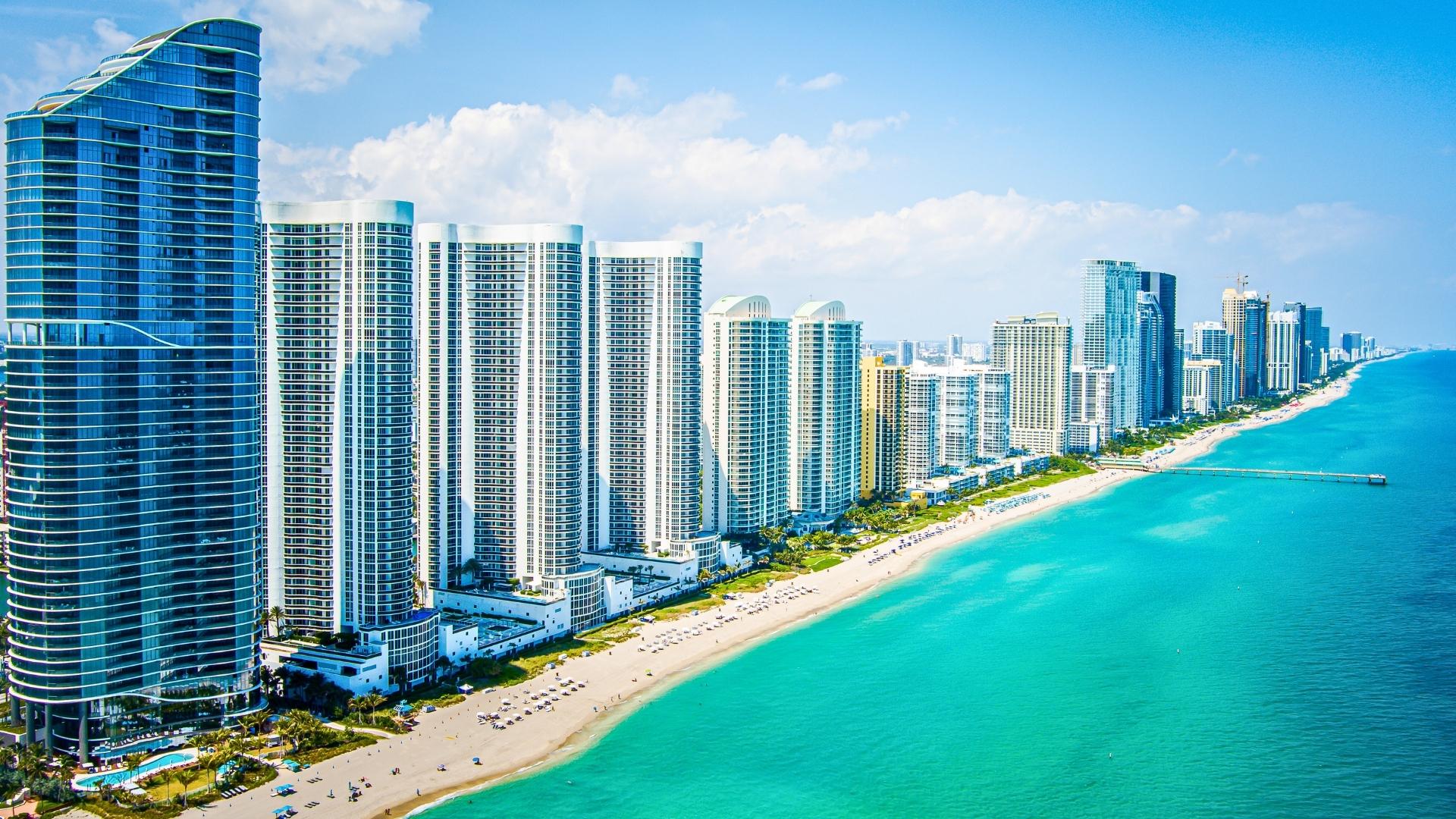 Miami Luxury Yacht Charter