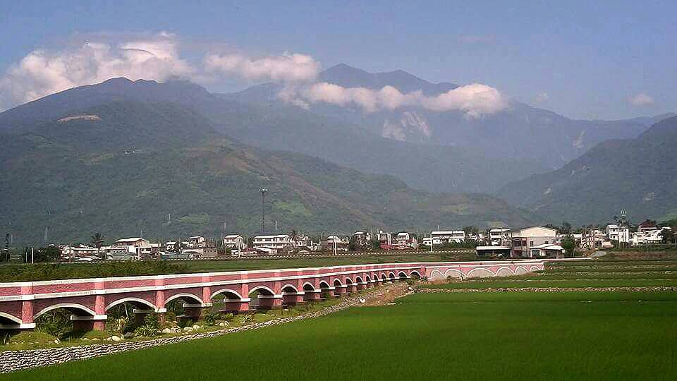 台東鹿野-二層坪水橋