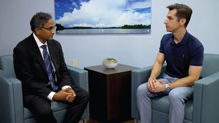 interview of a man with a doctor