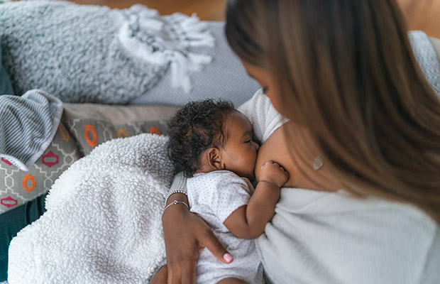 Breastfeeding tips for new mothers and newborns