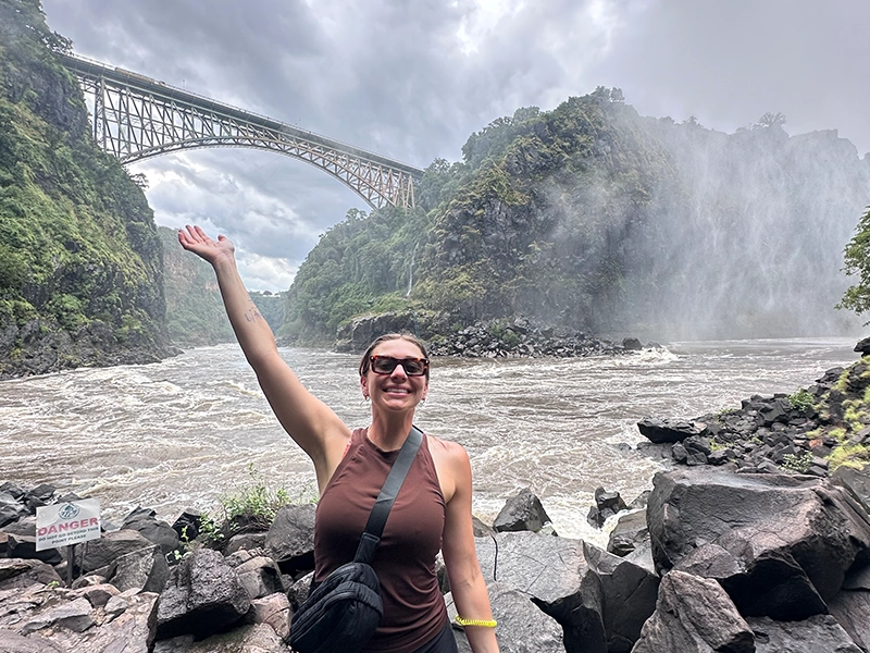 https://storage.googleapis.com/jacksonh/1/Julia-Cook-3.webp