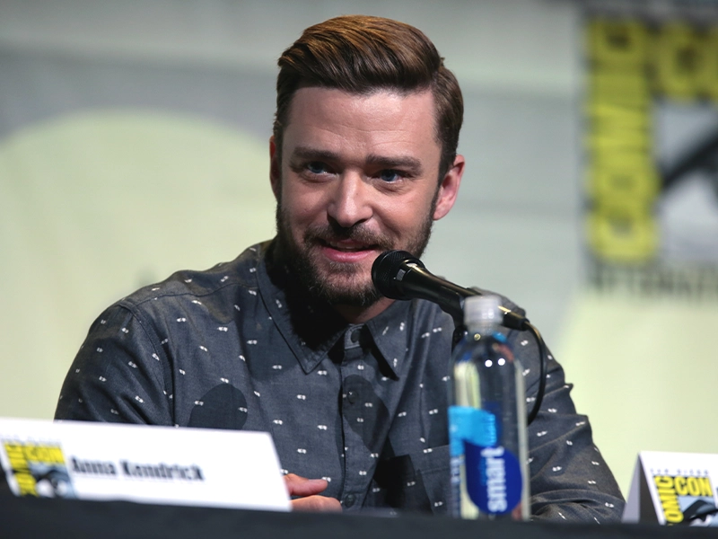 Photograph of Justin Imberlake during a press interview
