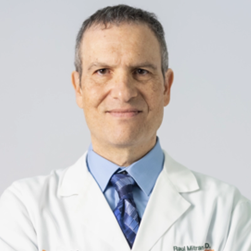 Headshot of Raul Mitrani, MD