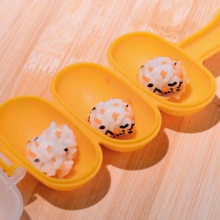 Cetakan Nasi Bulat Bento Rice Ball Shaker 2in1 — 3