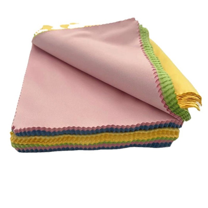 Kain Lap Pembersih Lensa Kacamata Halus Dan Lembut 13x13 Cm — 3