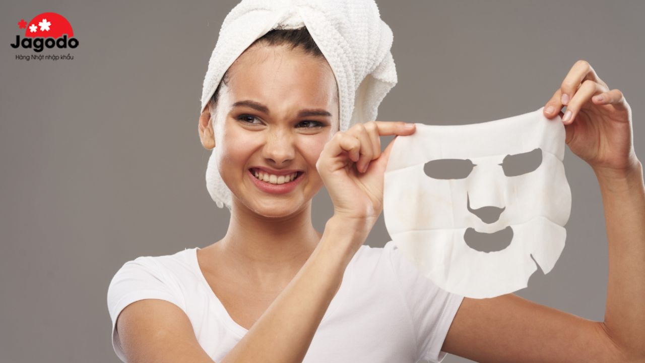 Cấp ẩm nhanh chóng cho làn da khô