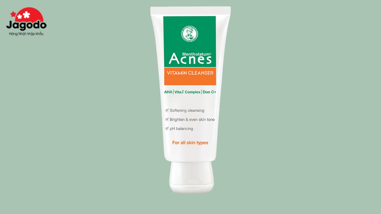 Acnes Vitamin Cleanser có khả năng làm sáng da do thành phần có vitamin C