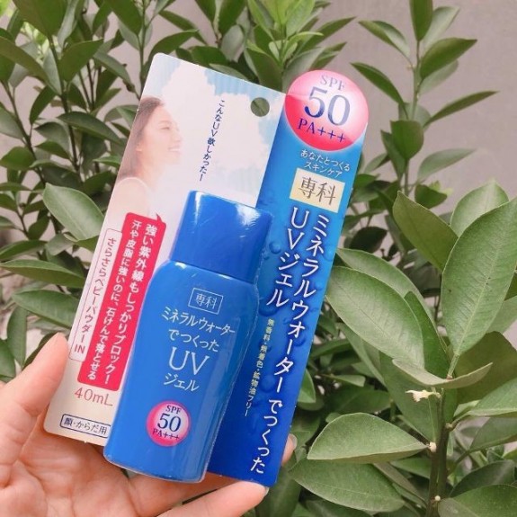 shiseido senka mineral water uv gel