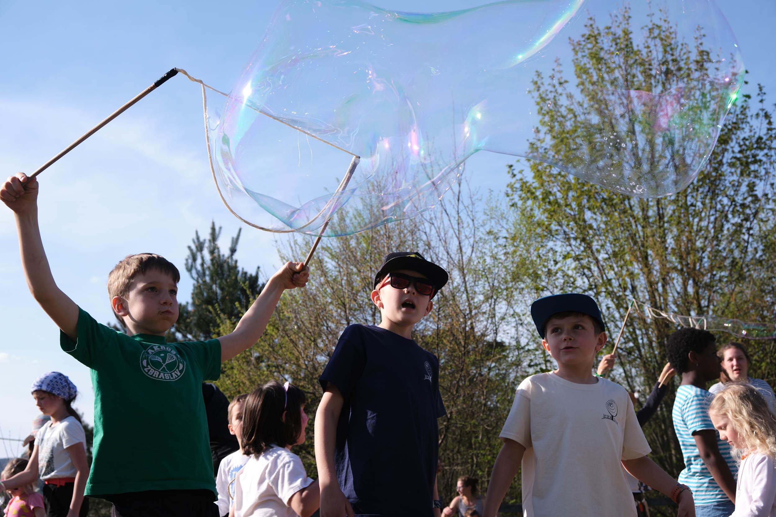 Základní škola a lesní mateřská škola Na dvorečku