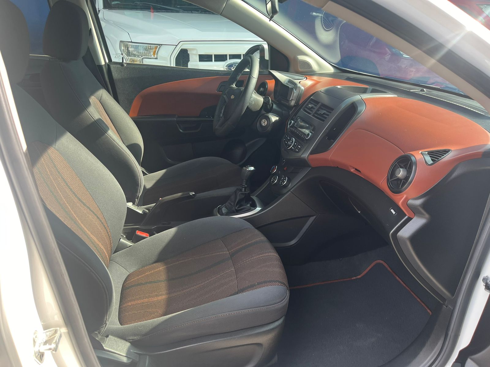 Chevrolet Sonic 2016 LT Manual BLANCO