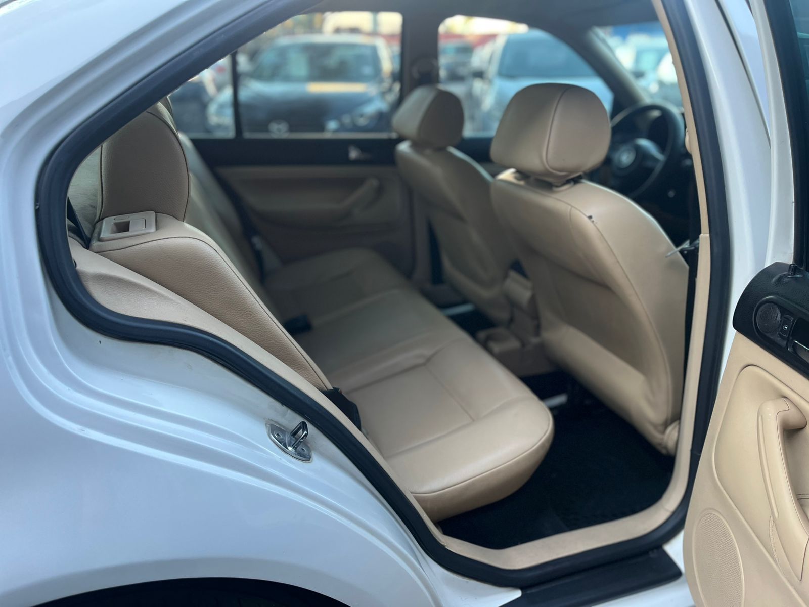 Volkswagen Jetta Clasico 2013 GL TEAM Automático blanco