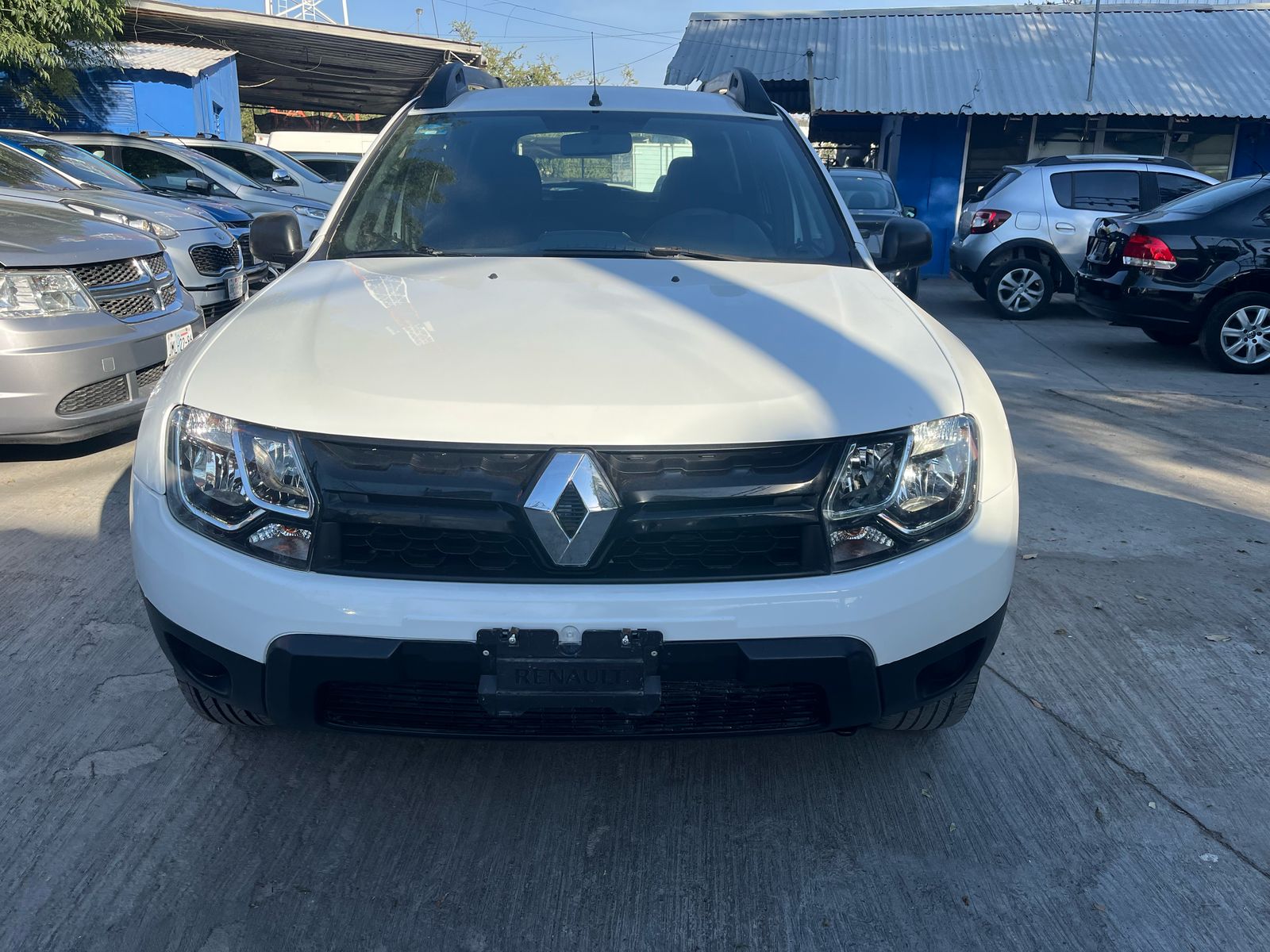Renault Duster 2020 ZEN Manual blanco