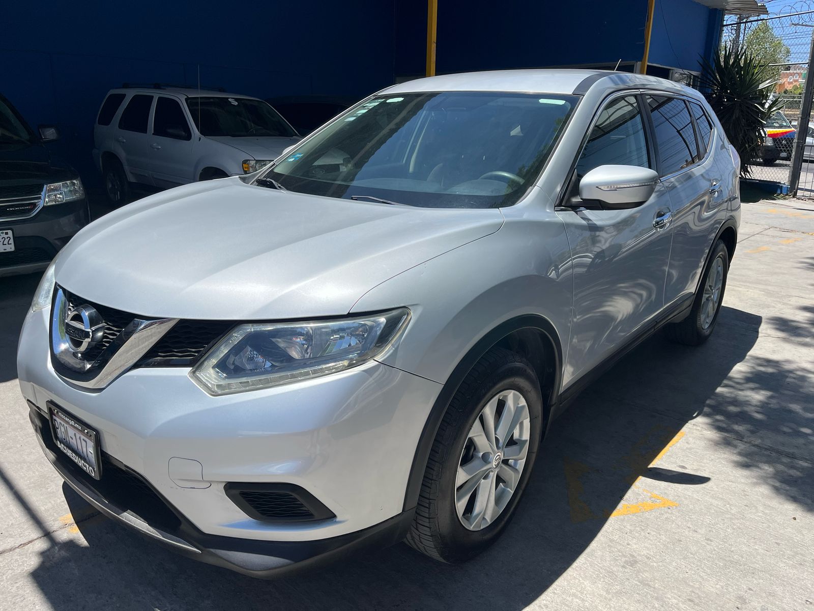 Nissan X-Trail 2016 sense Automático plata