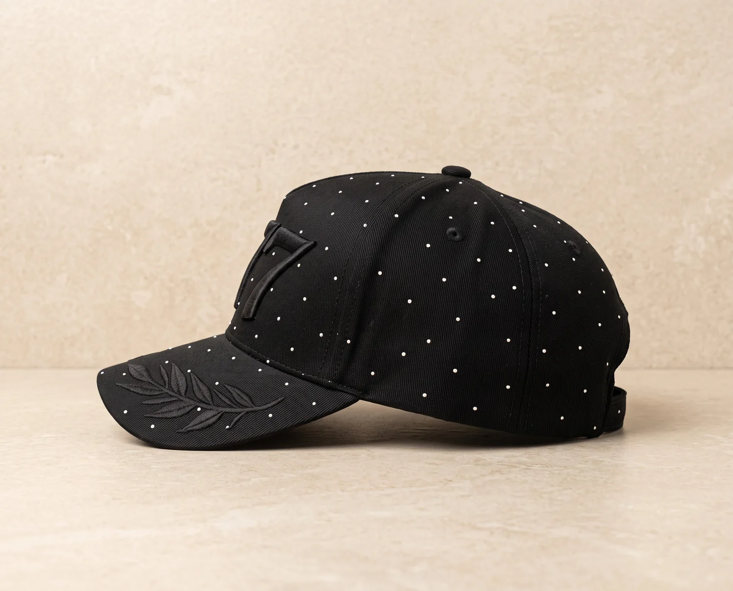 Gorra 777 - vista lateral