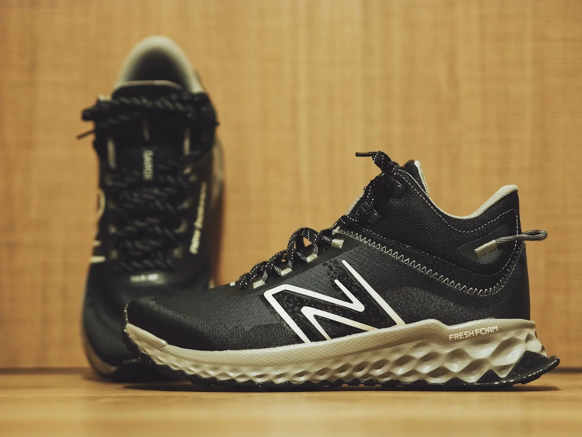 New Balance 2000