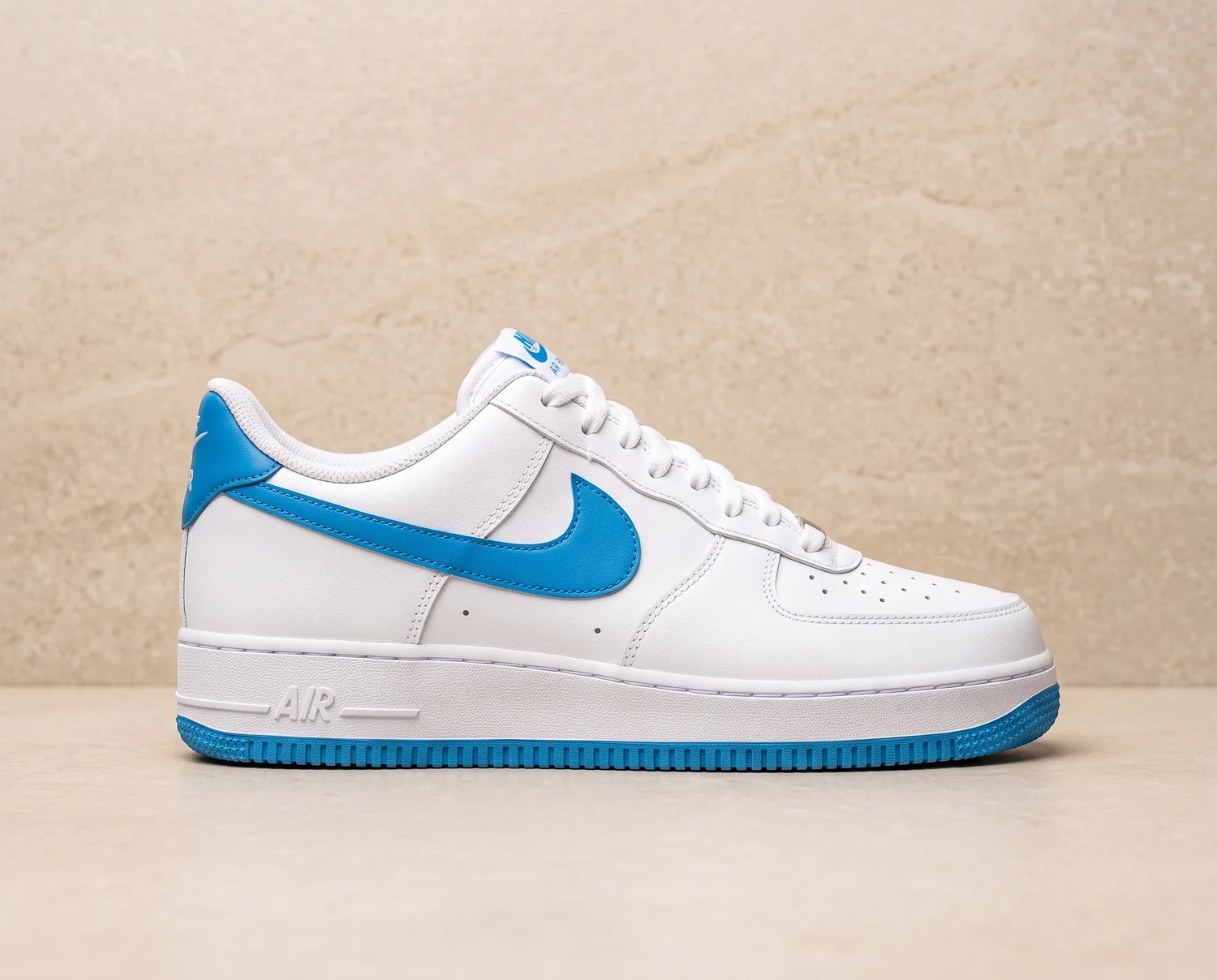 Nike Air Force 1 - vista lateral