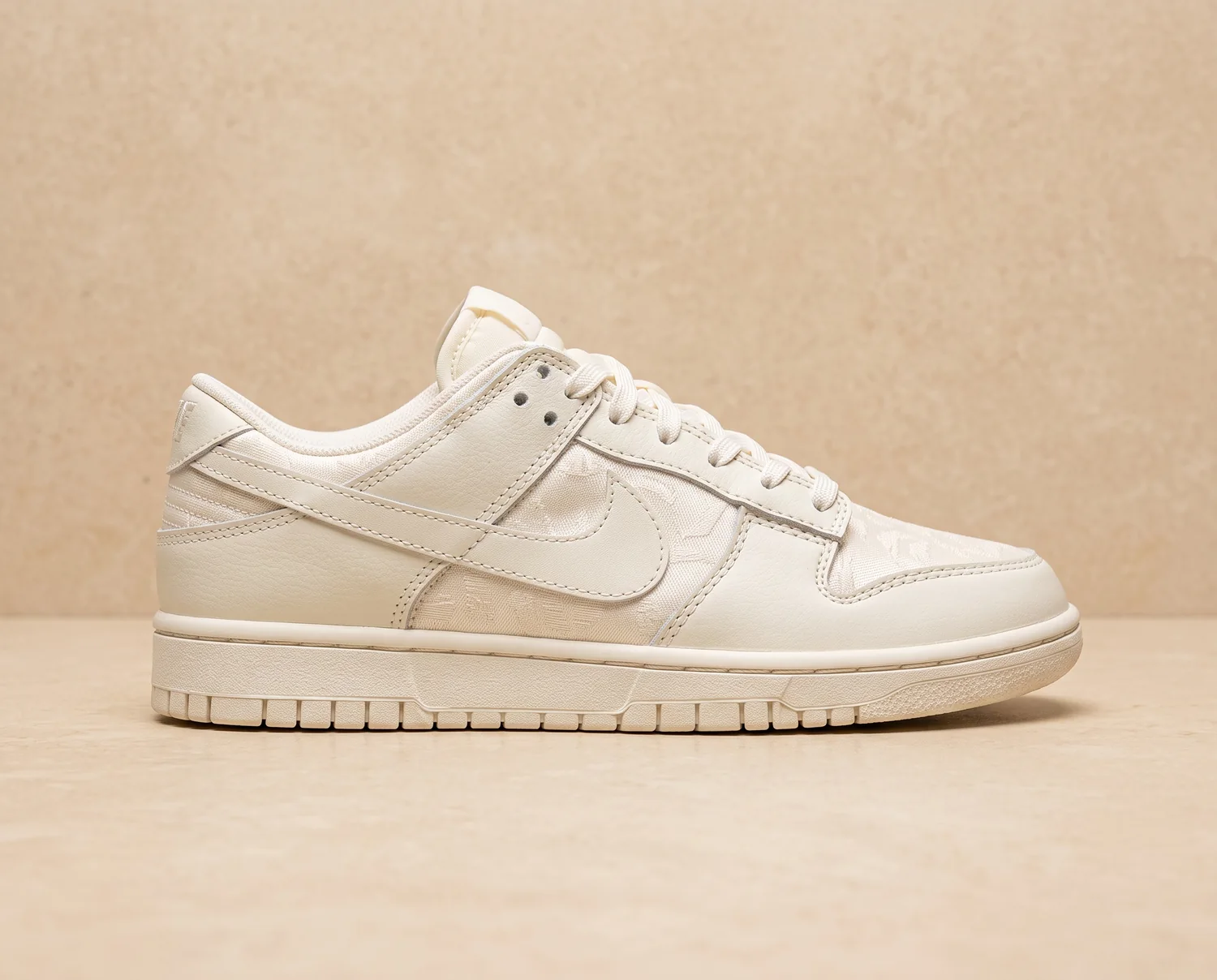 Nike Dunk - vista lateral